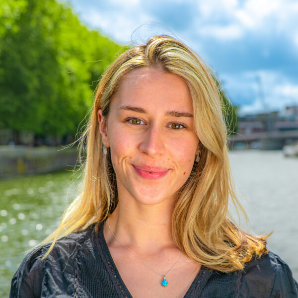 Ellie Gibson